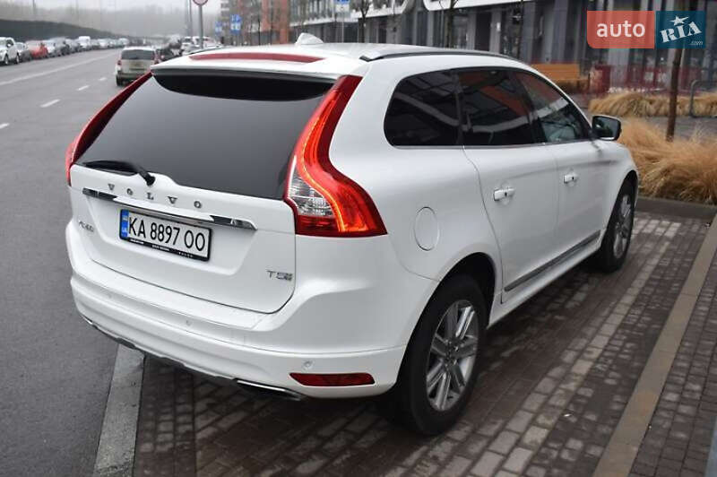 Volvo XC60 2016