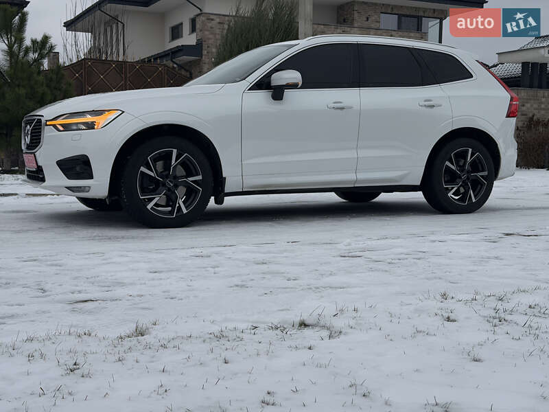Внедорожник / Кроссовер Volvo XC60 2017 в Ровно