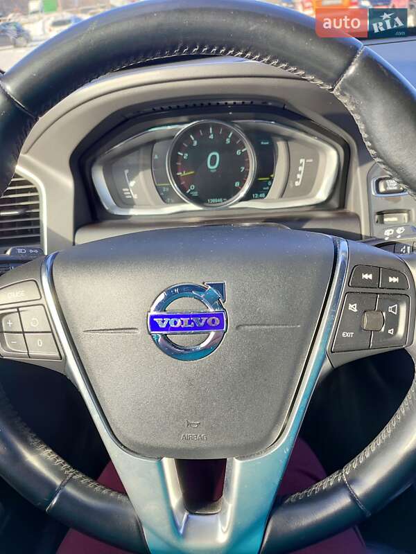 Внедорожник / Кроссовер Volvo XC60 2014 в Ивано-Франковске