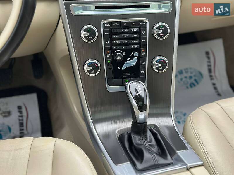 Внедорожник / Кроссовер Volvo XC60 2016 в Львове фото 31 Внедорожник / Кроссовер Volvo XC60 2016 в Львове