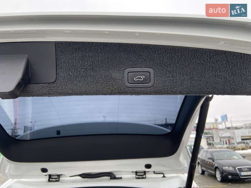 Позашляховик / Кросовер Volvo XC60 2014 в Чернівцях