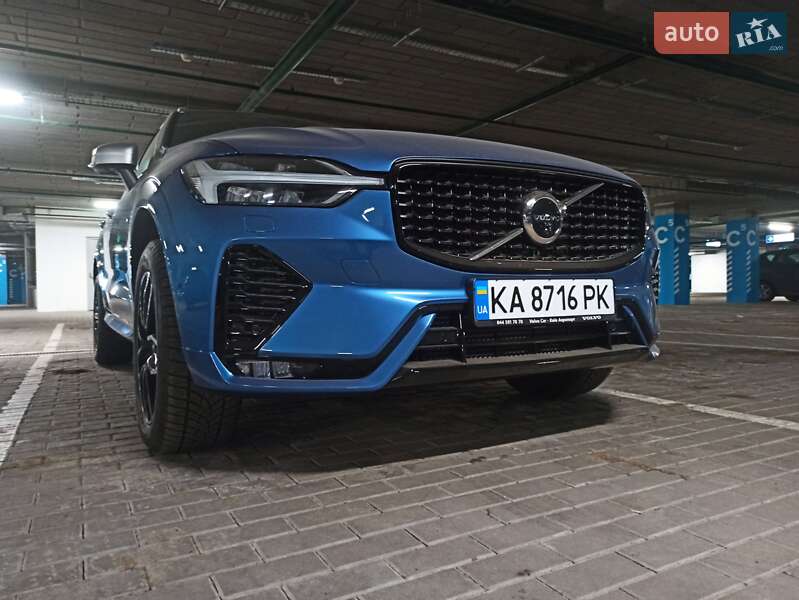 Внедорожник / Кроссовер Volvo XC60 2018 в Киеве