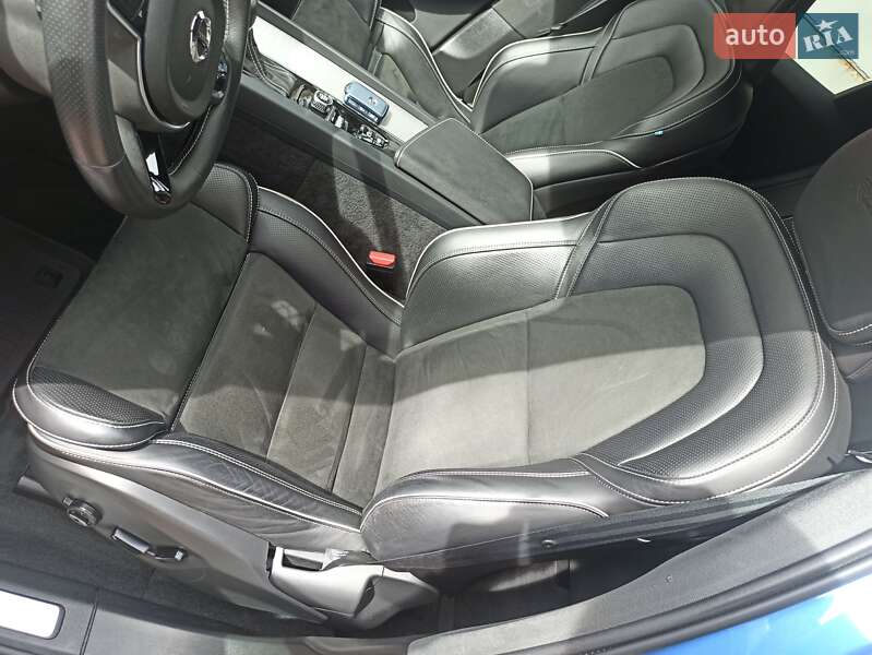 Внедорожник / Кроссовер Volvo XC60 2018 в Киеве