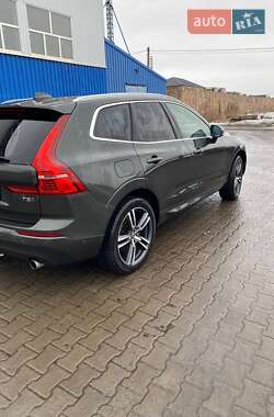 Внедорожник / Кроссовер Volvo XC60 2018 в Ровно