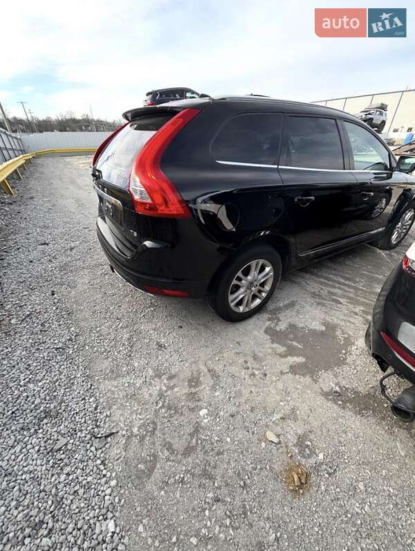 Внедорожник / Кроссовер Volvo XC60 2015 в Луцке