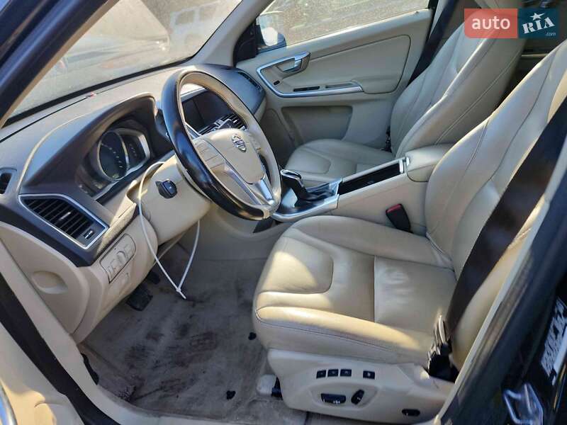 Внедорожник / Кроссовер Volvo XC60 2015 в Луцке