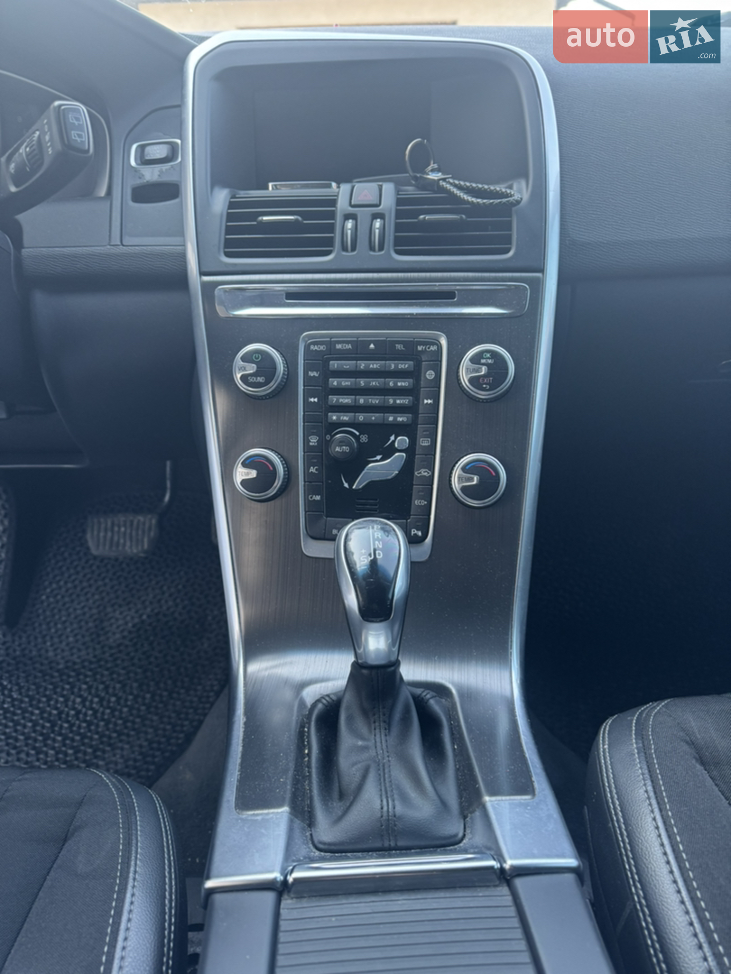 2015 Volvo XC60 - мініатюра 11