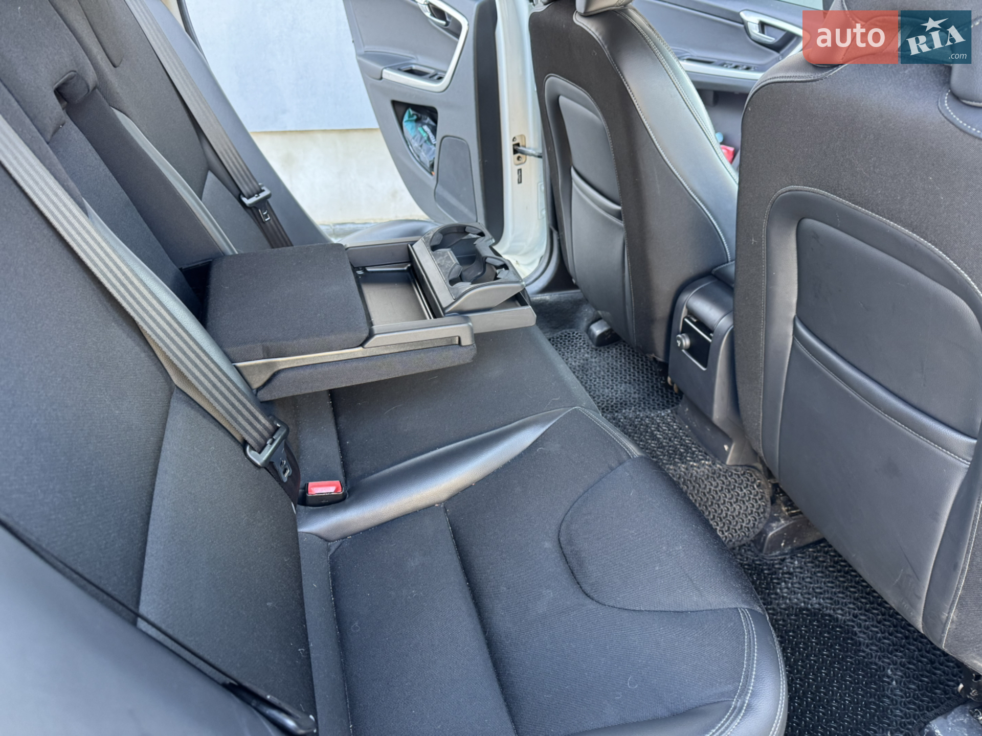 2015 Volvo XC60 - мініатюра 24
