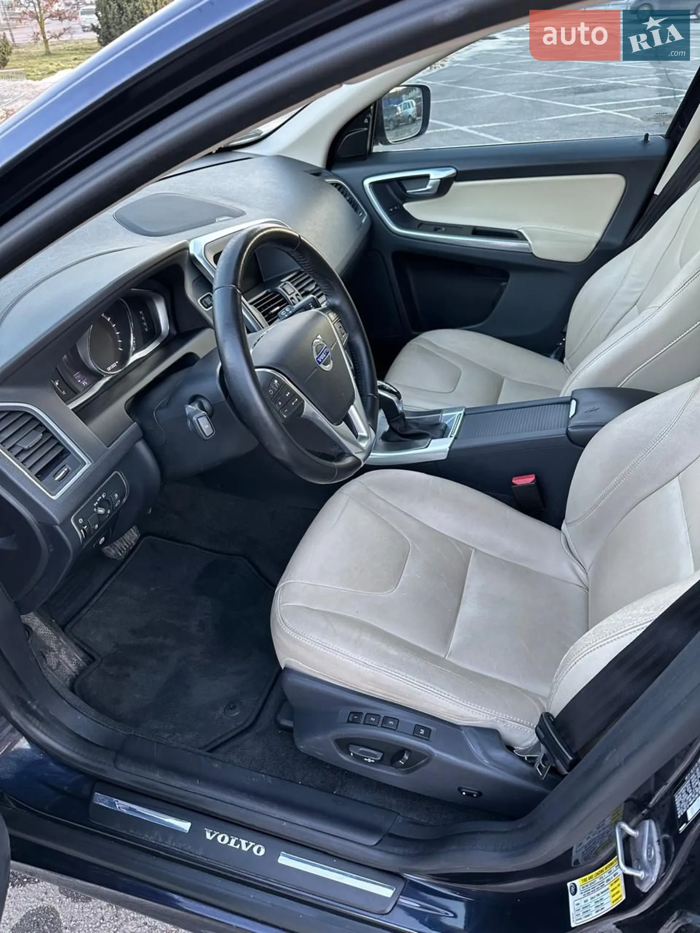 2015 Volvo XC60 - мініатюра 12
