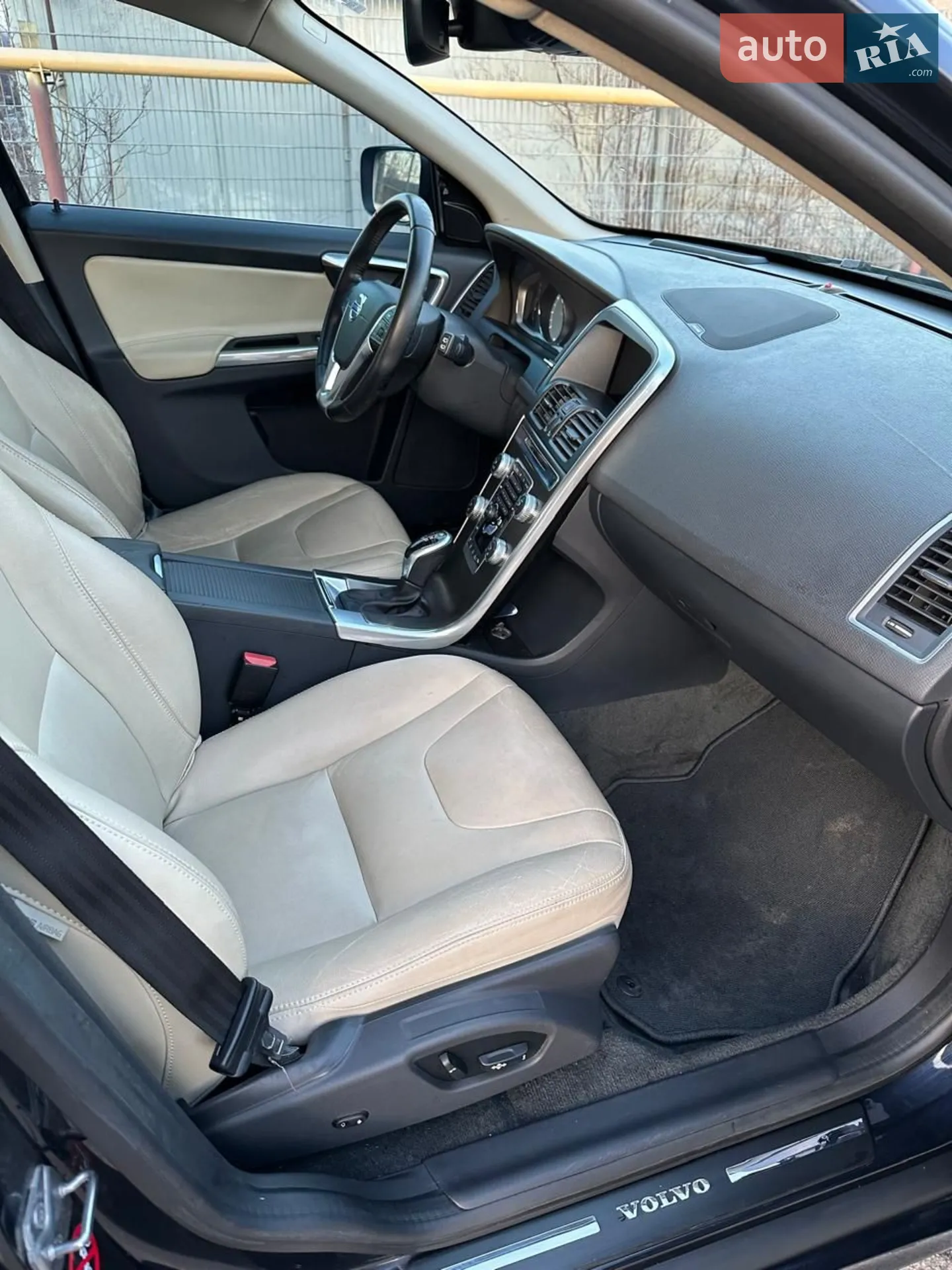 2015 Volvo XC60 - мініатюра 15