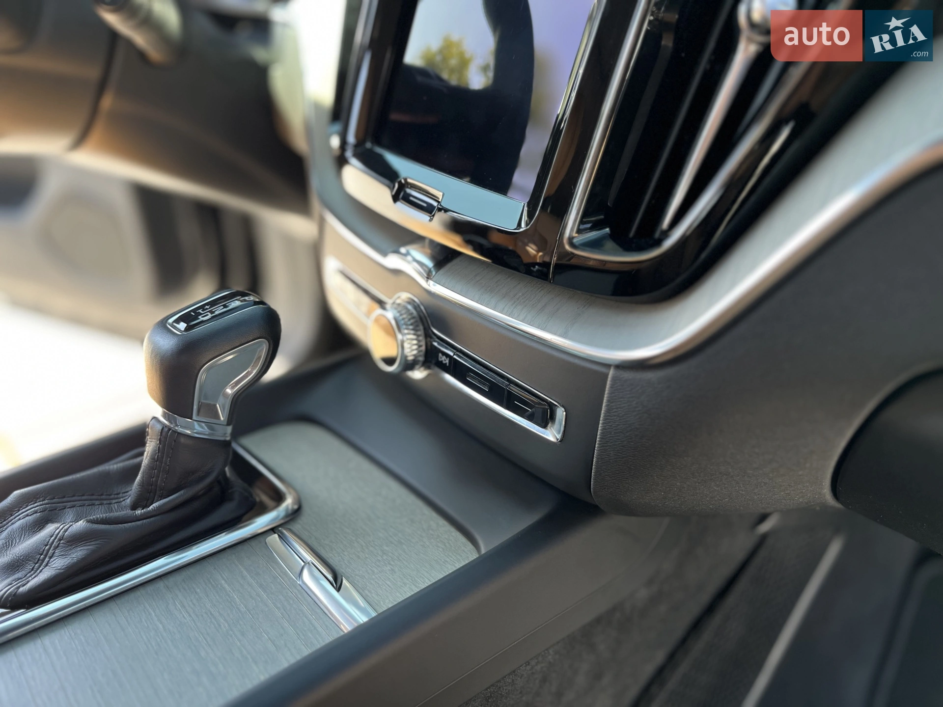 2017 Volvo XC60 - мініатюра 20