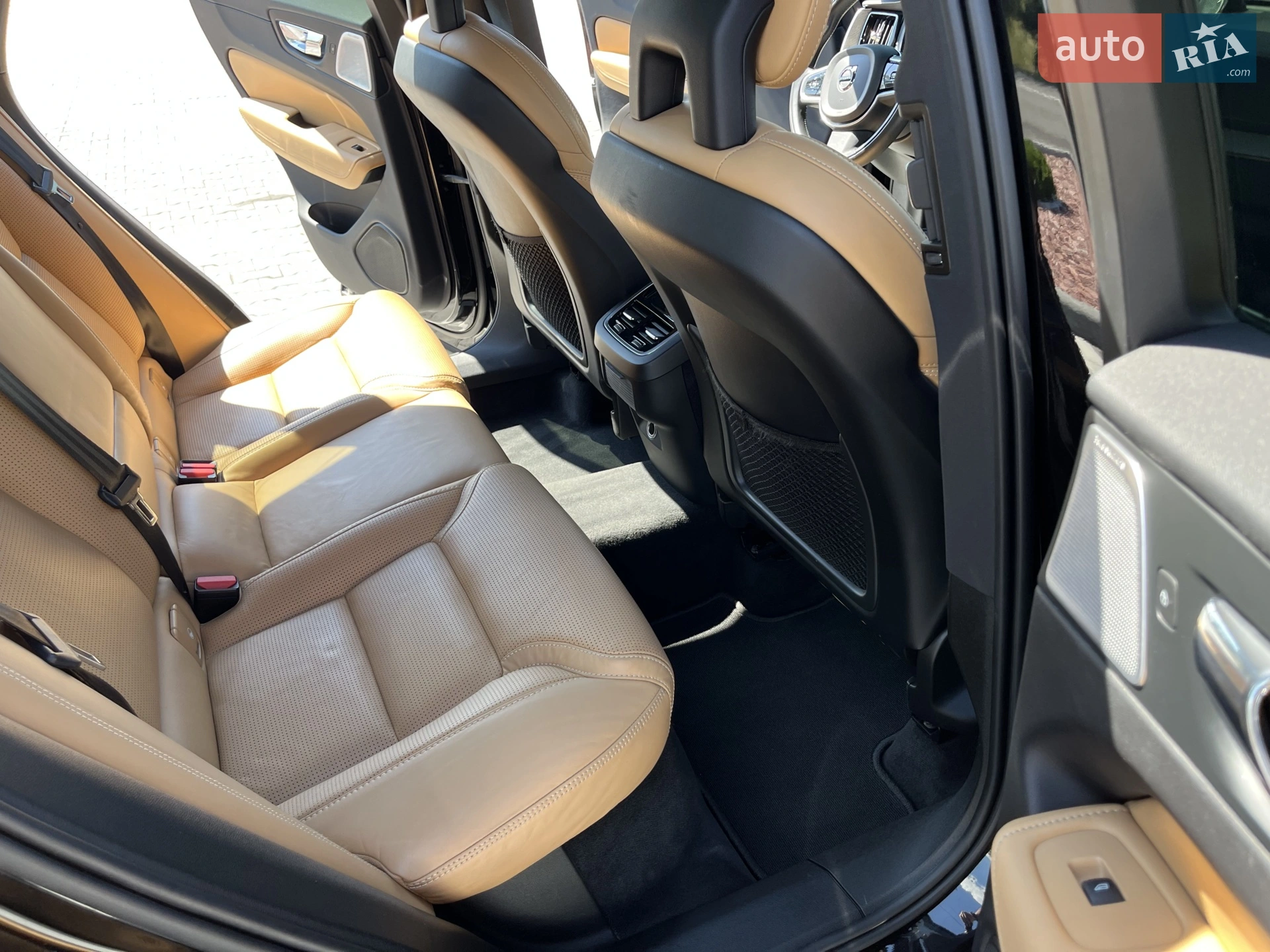 2017 Volvo XC60 - мініатюра 30