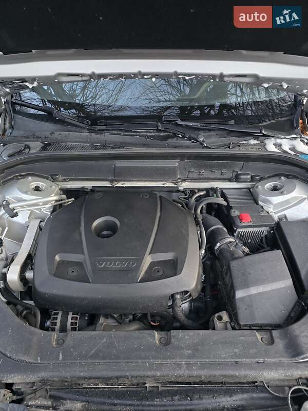 Внедорожник / Кроссовер Volvo XC60 2018 в Хмельницком