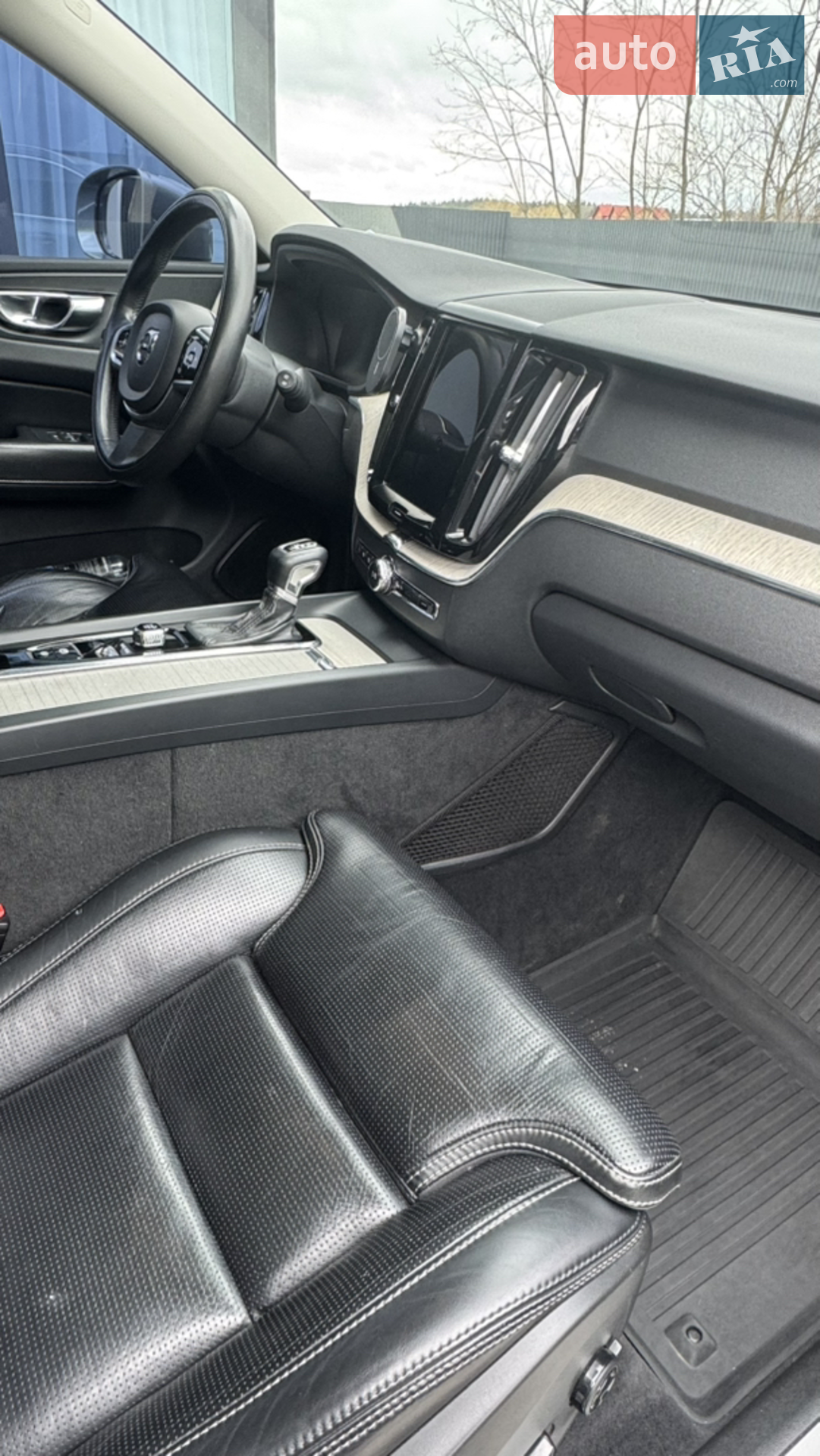 2017 Volvo XC60 - мініатюра 10