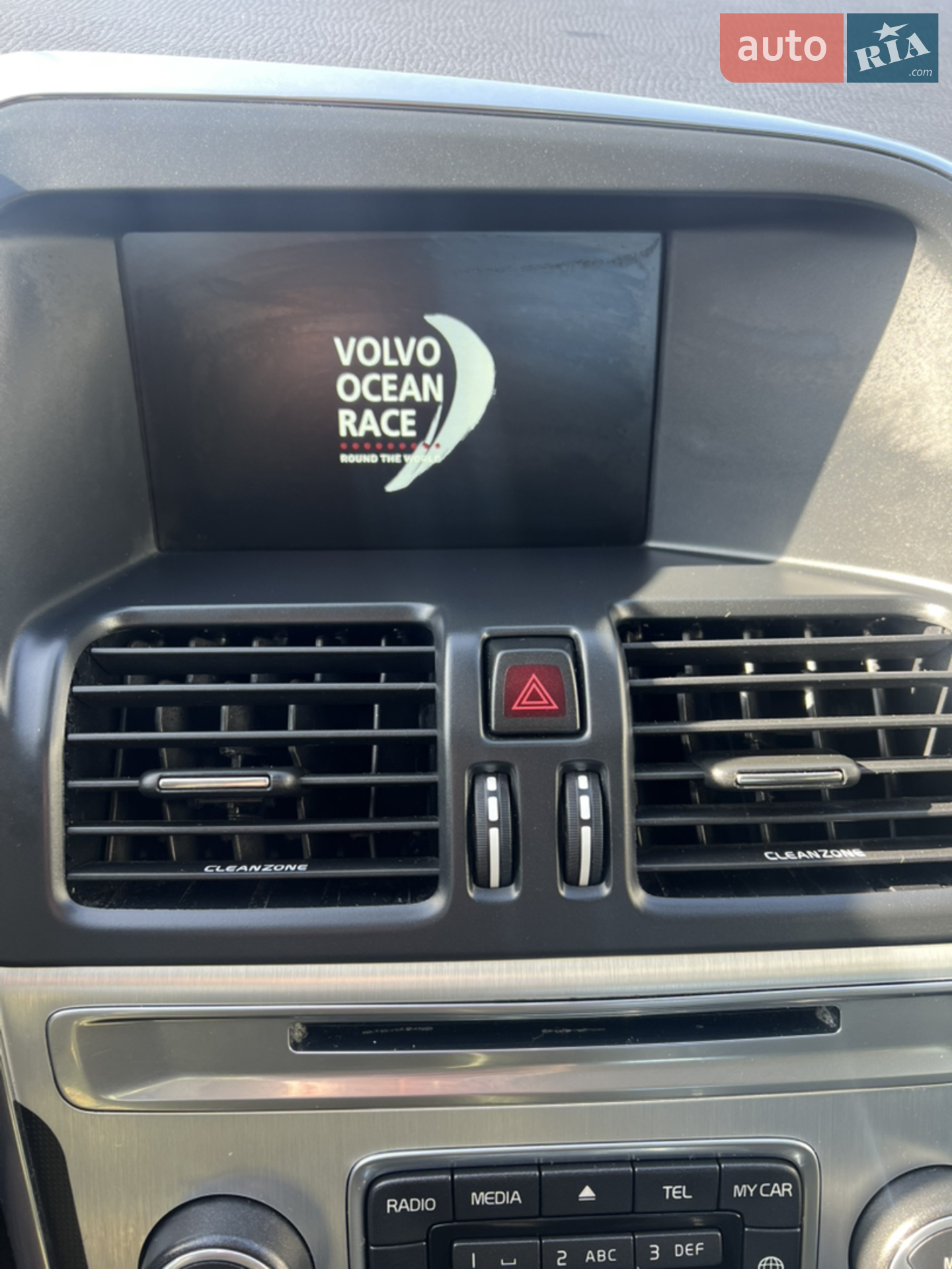 2017 Volvo XC60 - мініатюра 28