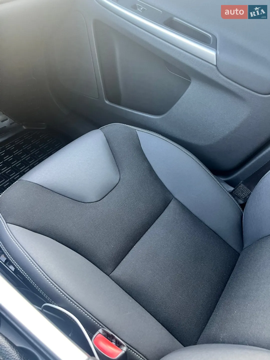 2010 Volvo XC60 - мініатюра 4