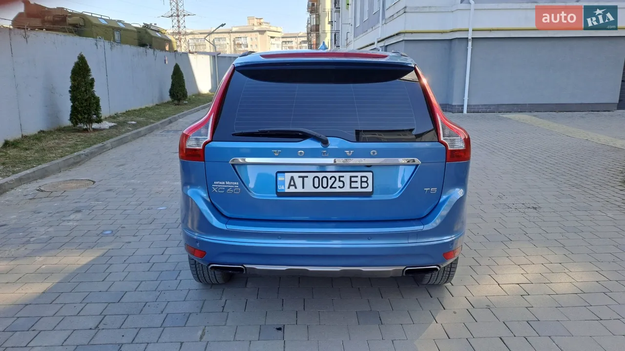 2017 Volvo XC60 - мініатюра 16