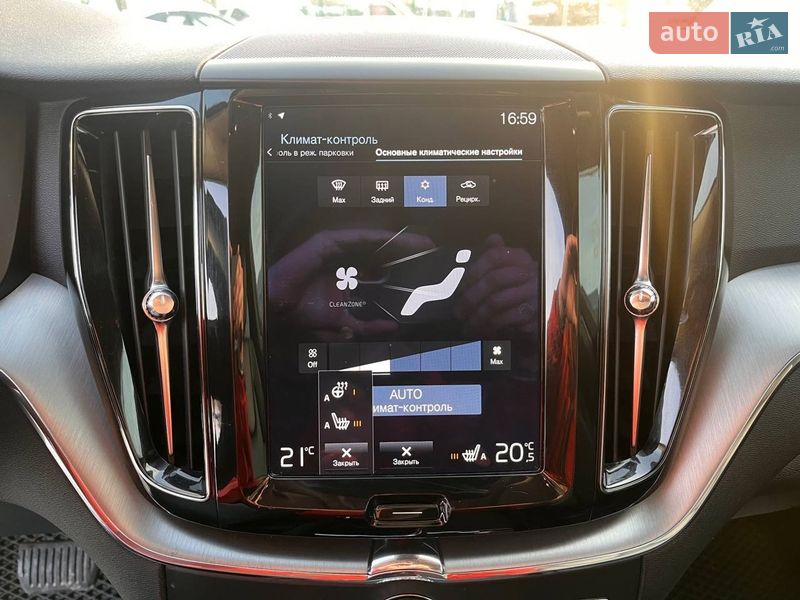 Внедорожник / Кроссовер Volvo XC60 2017 в Львове