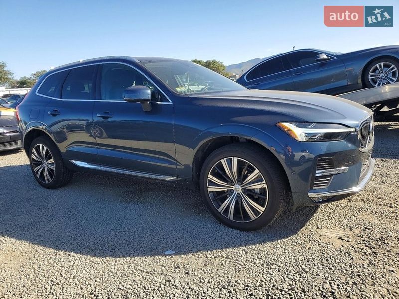 Внедорожник / Кроссовер Volvo XC60 2023 в Львове