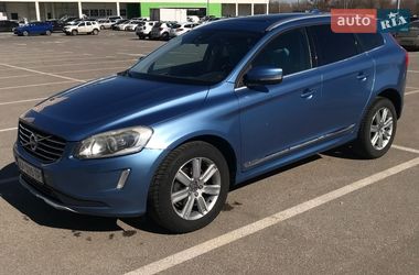 Внедорожник / Кроссовер Volvo XC60 2016 в Киеве
