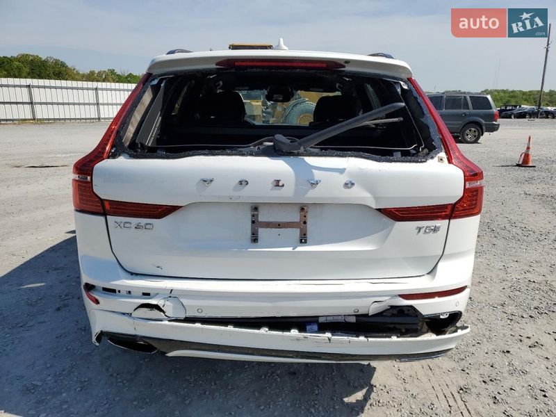 Внедорожник / Кроссовер Volvo XC60 2019 в Львове