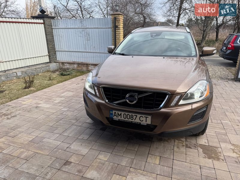 Позашляховик / Кросовер Volvo XC60 2013 в Житомирі