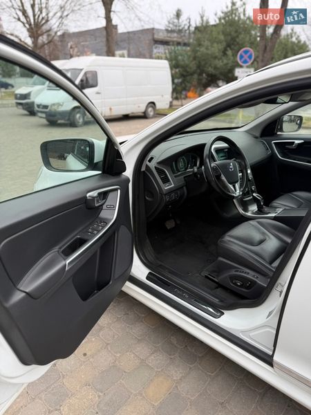 Внедорожник / Кроссовер Volvo XC60 2013 в Луцке фото 13 Внедорожник / Кроссовер Volvo XC60 2013 в Луцке