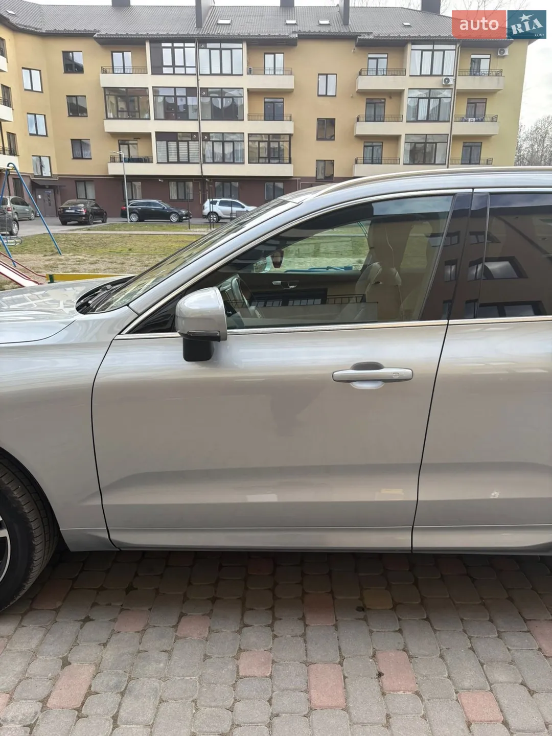 2018 Volvo XC60 - мініатюра 17
