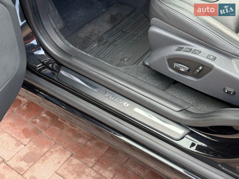 Внедорожник / Кроссовер Volvo XC60 2016 в Ровно фото 36 Внедорожник / Кроссовер Volvo XC60 2016 в Ровно