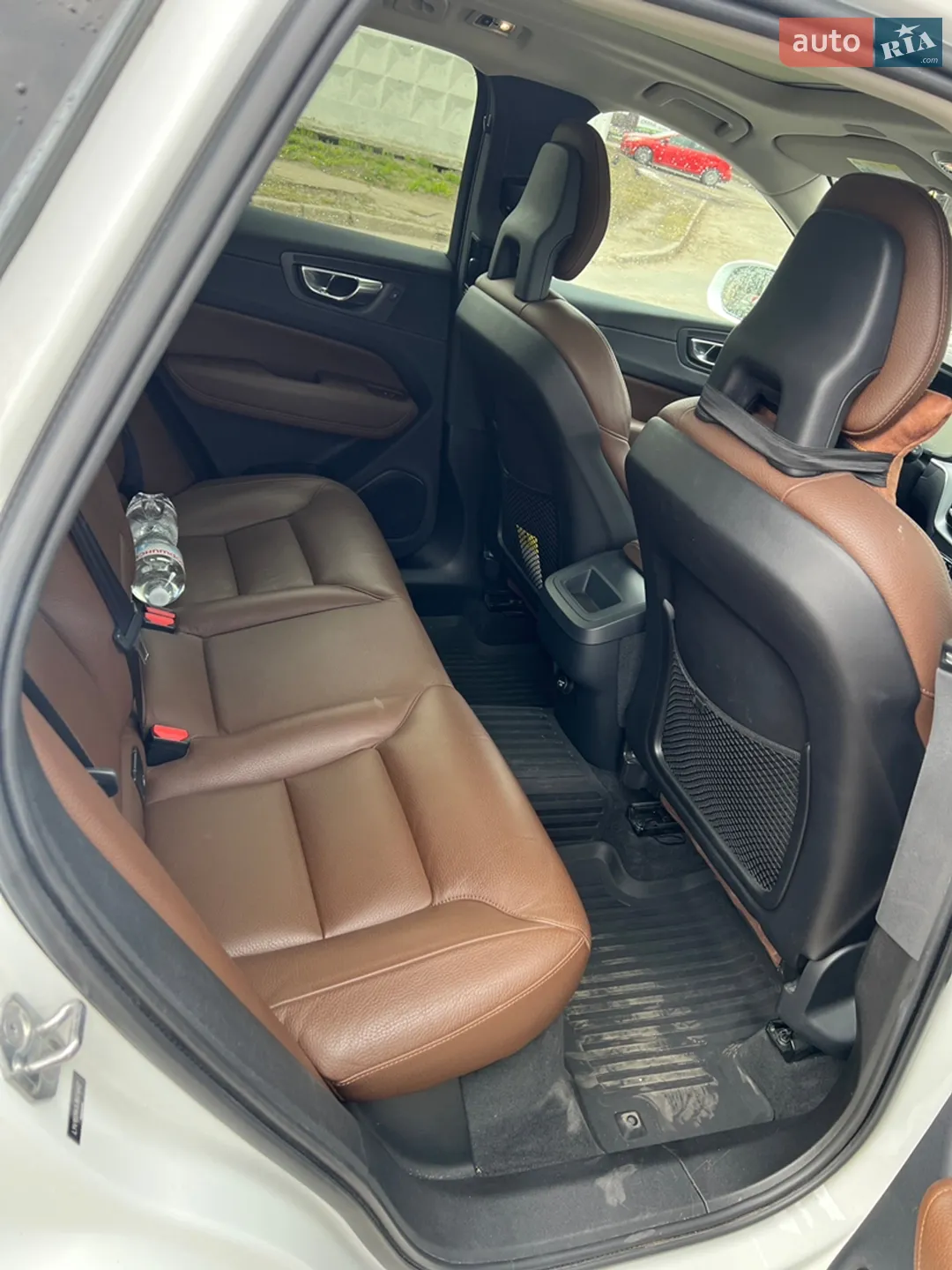 2018 Volvo XC60 - мініатюра 9