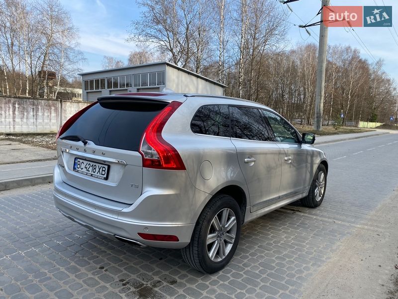 Позашляховик / Кросовер Volvo XC60 2016 в Новояворівську