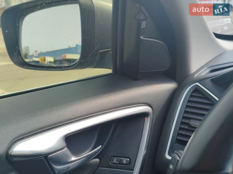 Внедорожник / Кроссовер Volvo XC60 2016 в Борисполе