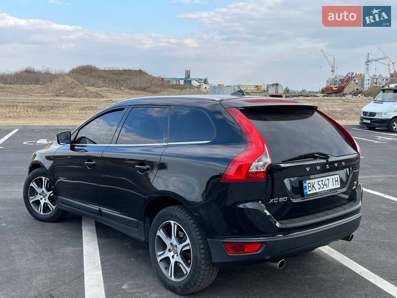 Позашляховик / Кросовер Volvo XC60 2011 в Рівному
