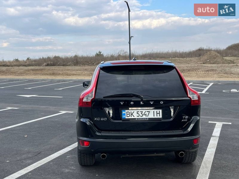 Позашляховик / Кросовер Volvo XC60 2011 в Рівному