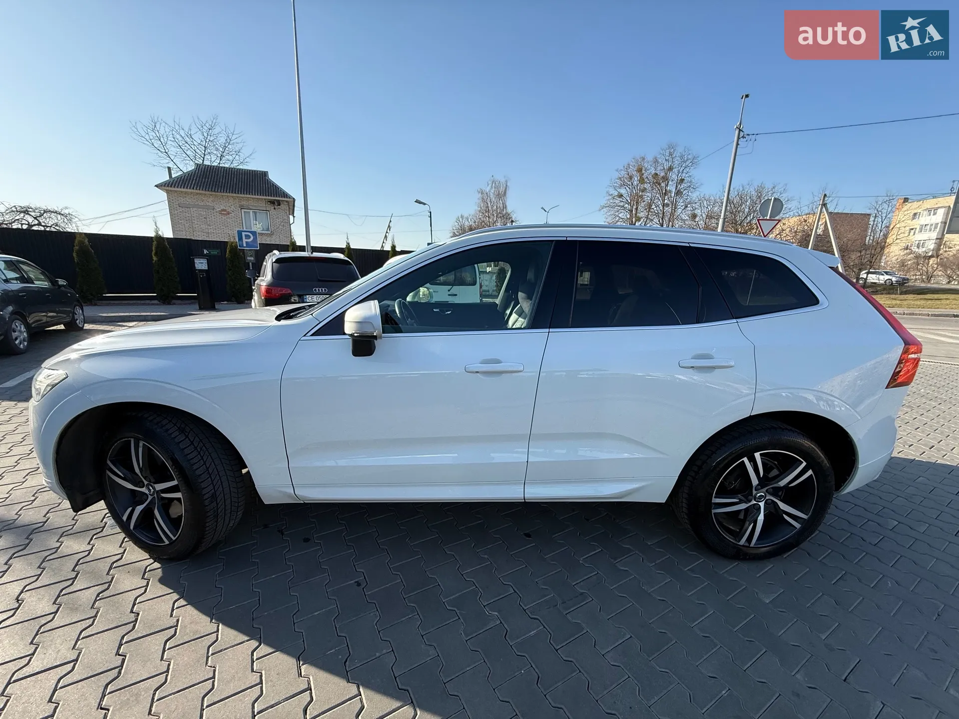 2019 Volvo XC60 - мініатюра 9