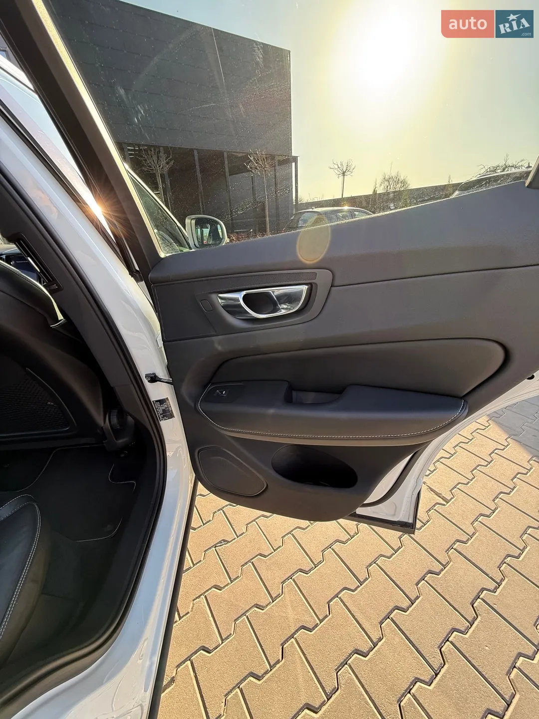 2019 Volvo XC60 - мініатюра 42