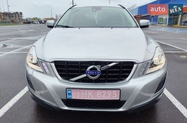 Внедорожник / Кроссовер Volvo XC60 2011 в Луцке