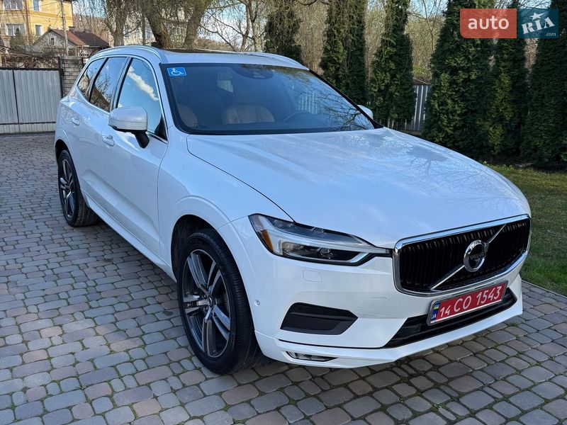 Внедорожник / Кроссовер Volvo XC60 2018 в Черновцах