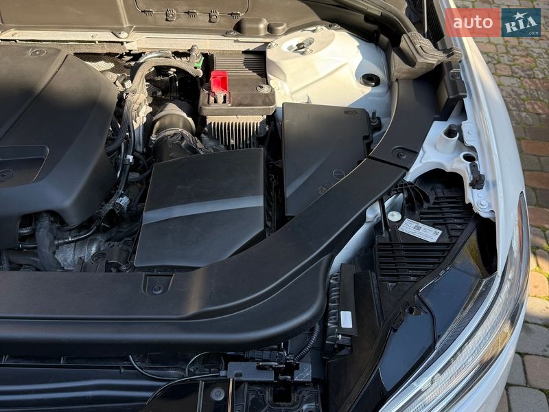 Внедорожник / Кроссовер Volvo XC60 2018 в Черновцах