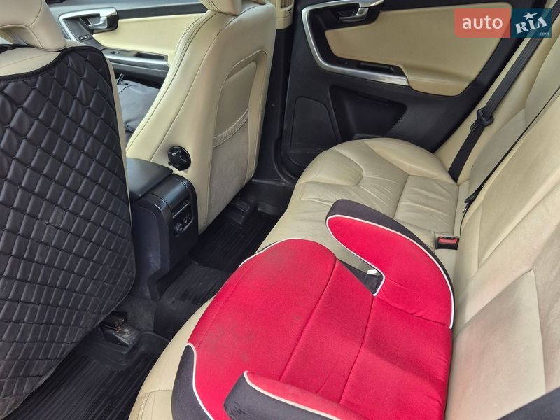 Внедорожник / Кроссовер Volvo XC60 2012 в Харькове фото 14 Внедорожник / Кроссовер Volvo XC60 2012 в Харькове