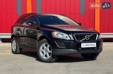 Внедорожник / Кроссовер Volvo XC60 2012 в Киеве