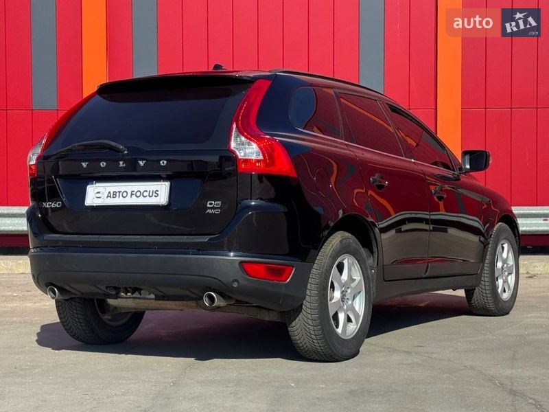 Позашляховик / Кросовер Volvo XC60 2012 в Києві