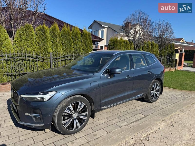 Позашляховик / Кросовер Volvo XC60 2021 в Києві