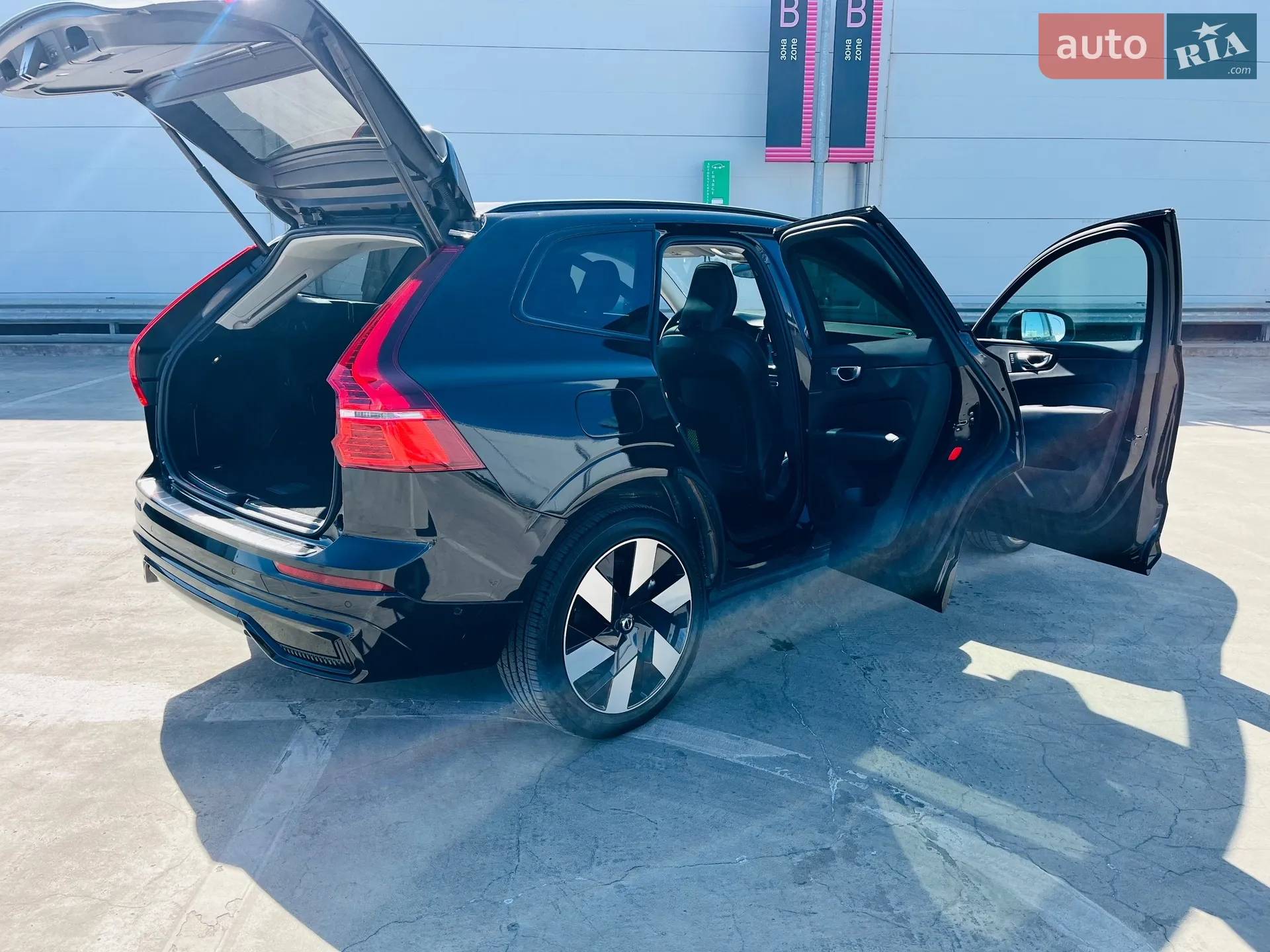 2024 Volvo XC60 - мініатюра 18