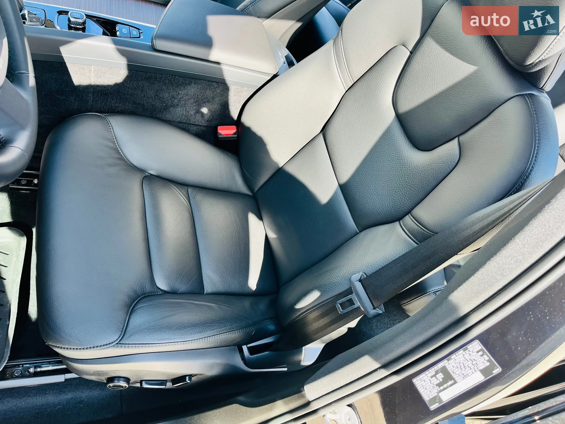2024 Volvo XC60 - мініатюра 20