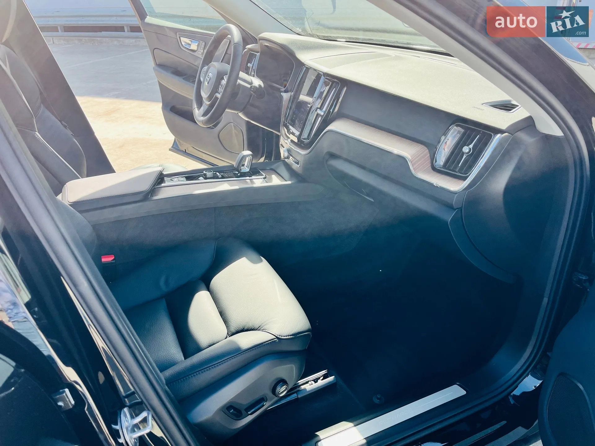 2024 Volvo XC60 - мініатюра 41