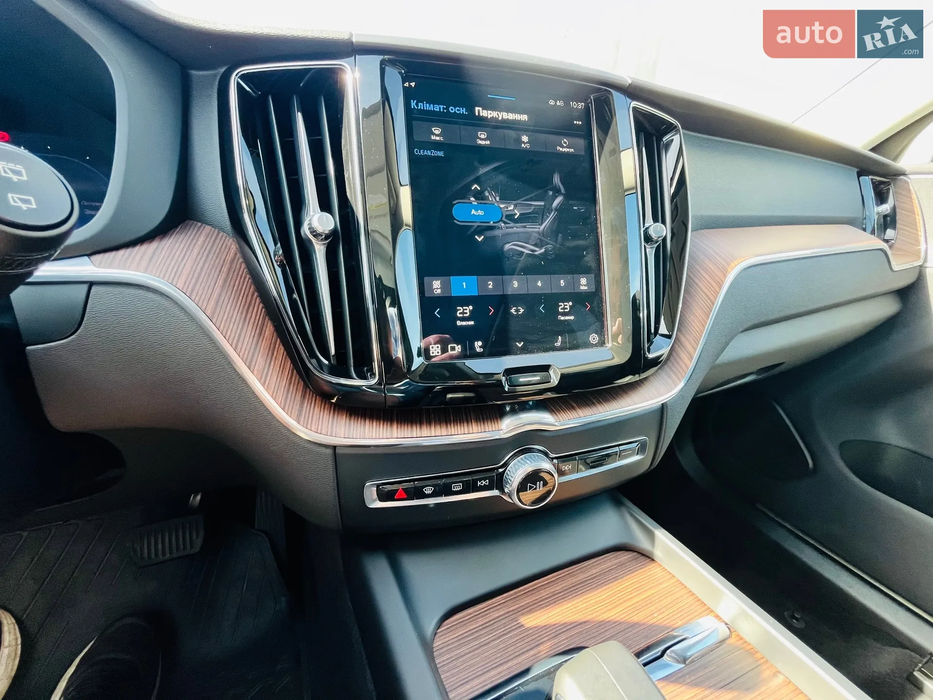 2024 Volvo XC60 - мініатюра 54