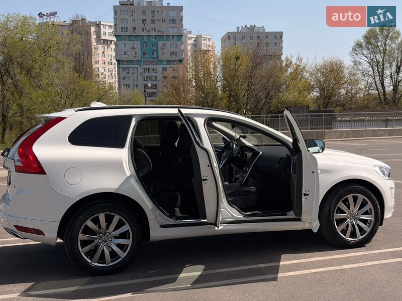Позашляховик / Кросовер Volvo XC60 2014 в Херсоні