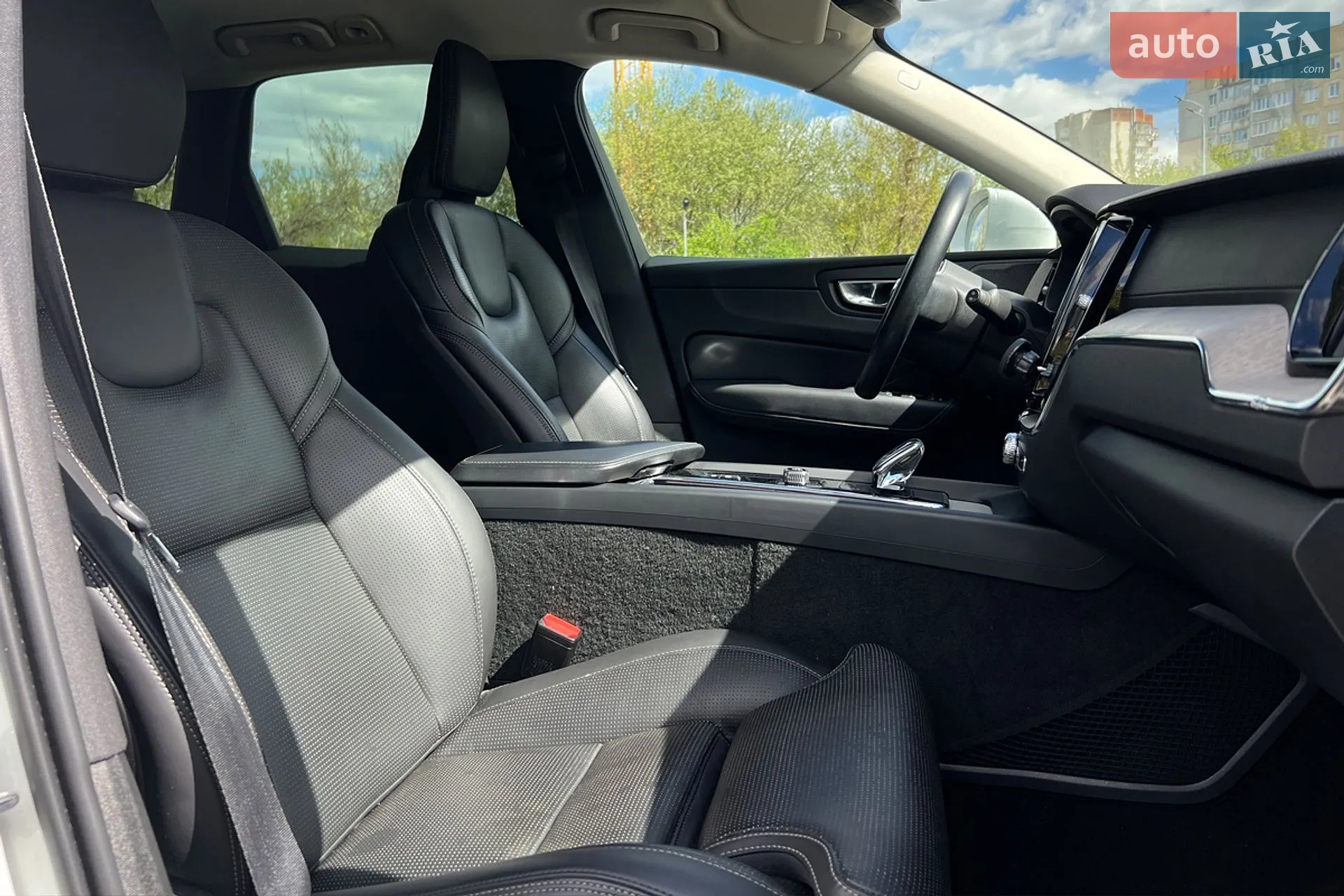 2020 Volvo XC60 - мініатюра 24