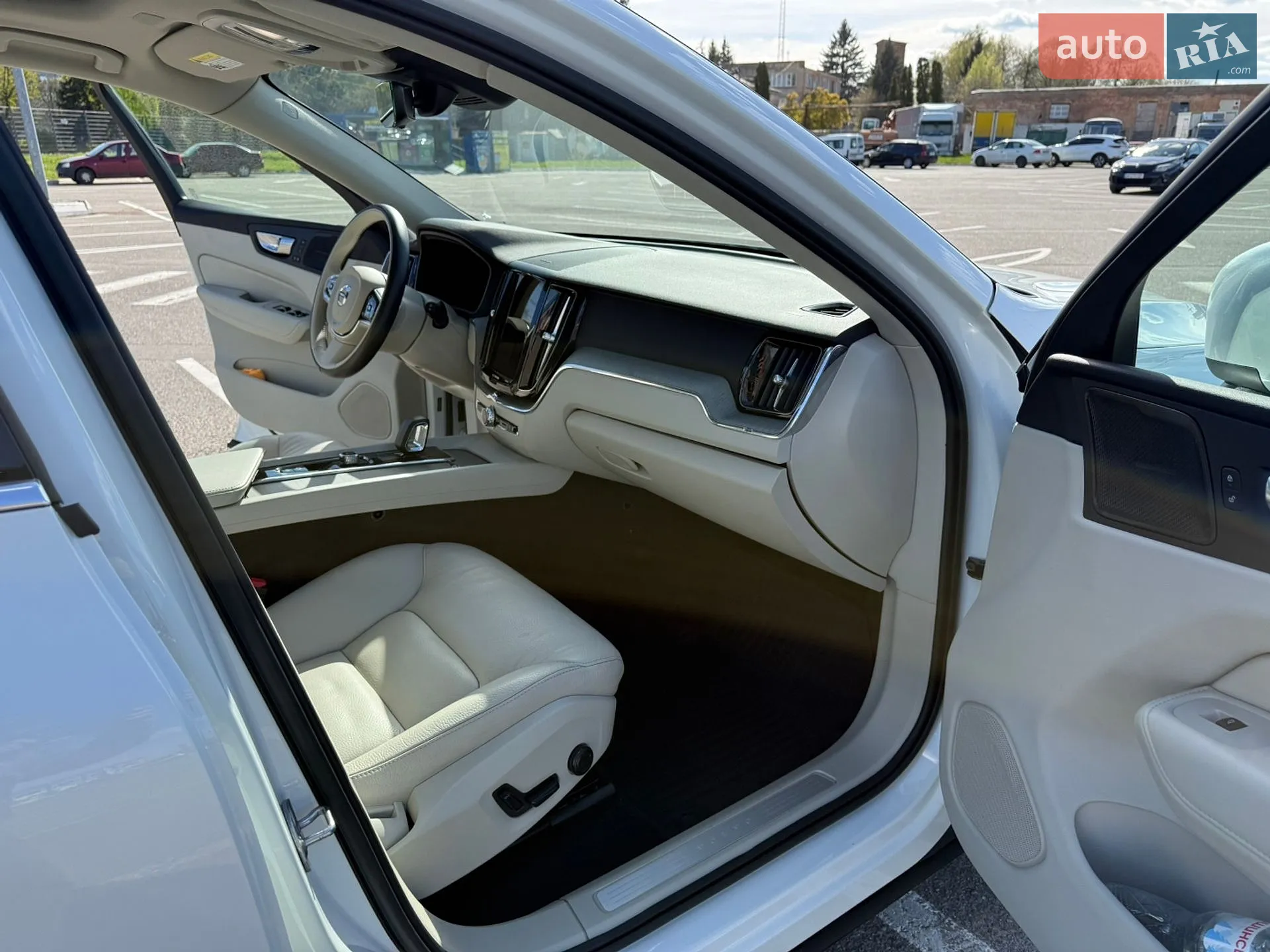 2022 Volvo XC60 - мініатюра 22
